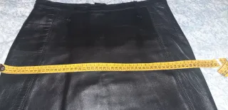 Falda de cuero auténtico negra