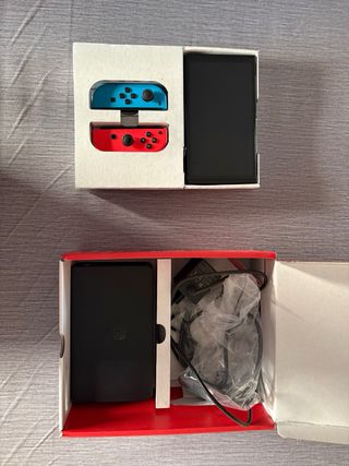 Nintendo Switch OLED + MARIO KART 8