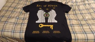 Camiseta Negra Key of Power