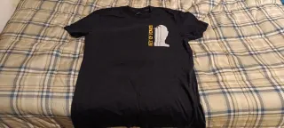 Camiseta Negra Key of Power