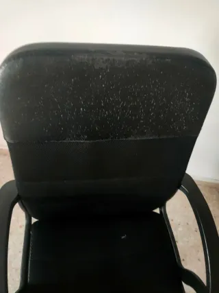 Silla de oficina con ruedas
