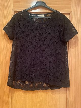 Top de encaje negro