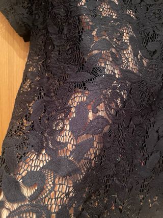 Top de encaje negro