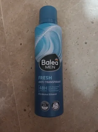 Champú + desodorante hombre.