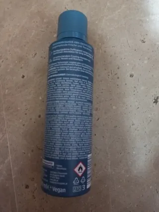 Champú + desodorante hombre.