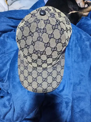 Gorras Variedad Elige la tuya Amiri, Gucci, Armani