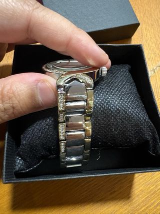 Reloj Guess Mujer Dorado y Plateado