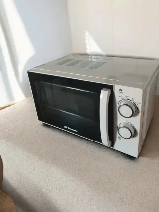 Microondas Orbegozo 20L Blanco