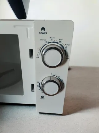 Microondas Orbegozo 20L Blanco