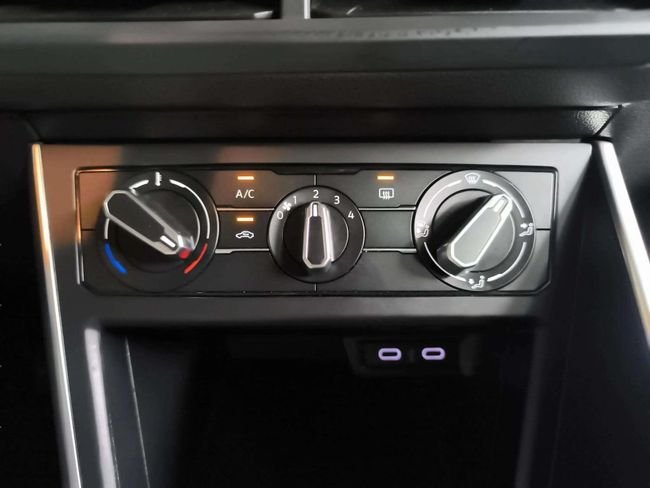 Volkswagen Polo 1.0 TSI 2022, foto 25