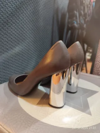 Zapatos de tacón grises T.37