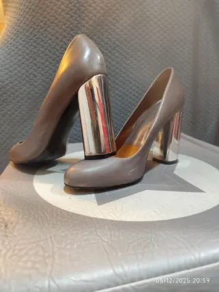 Zapatos de tacón grises T.37