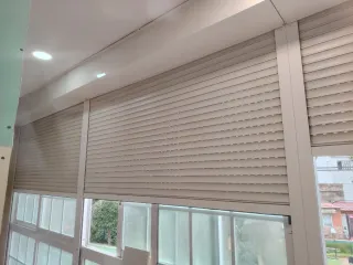 Persianas eléctricas