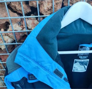 Chaqueta The North Face Azul/Negra