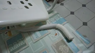 Silla de de baño para persona mayor.