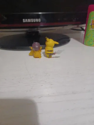 Figuras Pikachu (2 unidades)