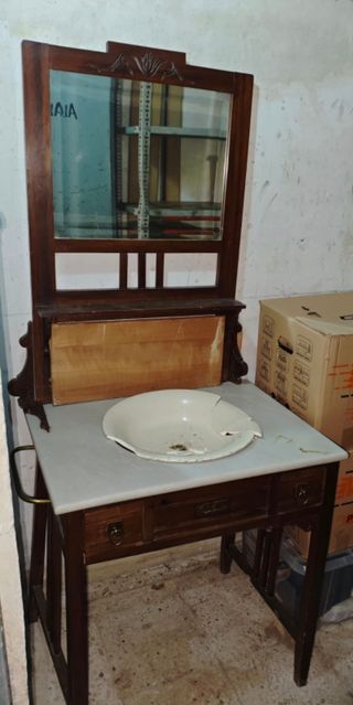 Palanganero antiguo madera y mármol
