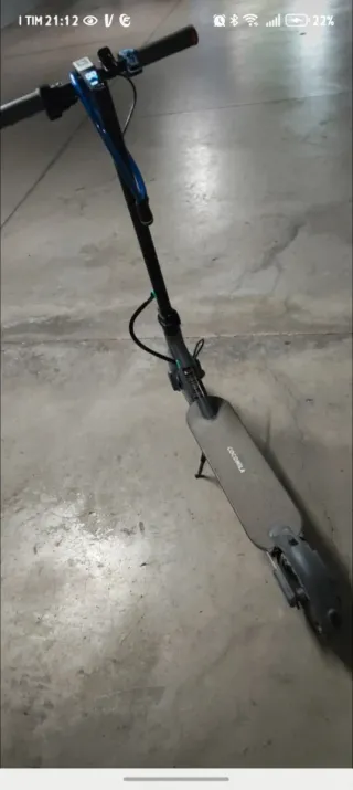 Monopattino elettrico V8