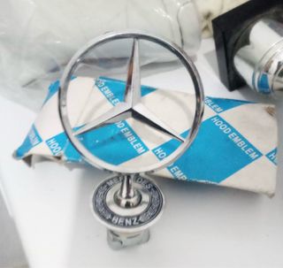 Emblema Mercedes-Benz Estrella Capó