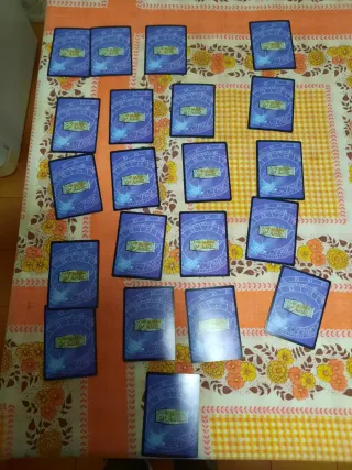 Lotto 21 carte Cavalieri dello Zodiaco