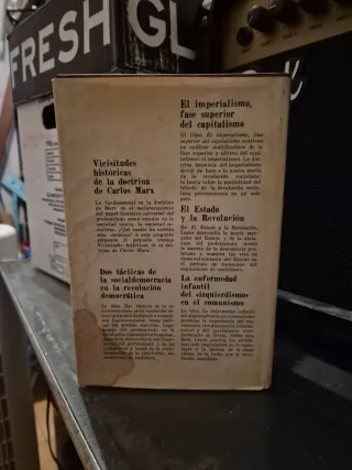 Libro antiguo LENIN OBRAS ESCOGIDAS