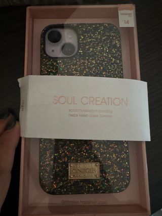 Funda iPhone 14 Negra Usada Pocas Veces