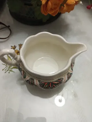 Lechera La Cartuja de Sevilla Porcelana