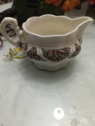 Lechera La Cartuja de Sevilla Porcelana