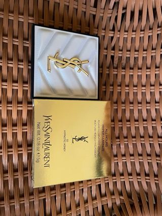 YSL All Hours Hyper Luminizer 02