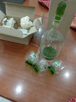 Set bicchieri da liquore verdi