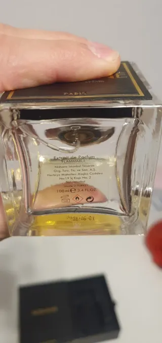 Nishane Extrait de Parfum Caja Negra Dorada, LEER!