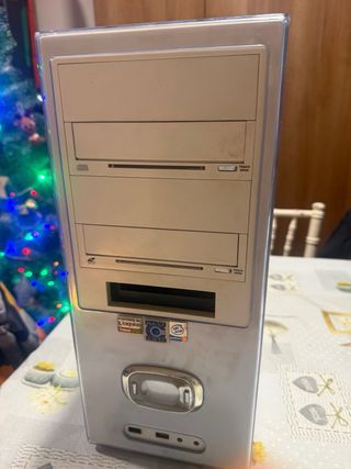 Torre PC Beige/Plata