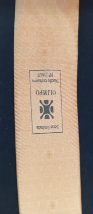 Corbatas de firma. Muchos colores con firma los 90