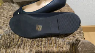 Manoletinas SIN ESTRENAR Parfois Talla 40 Azul Mar