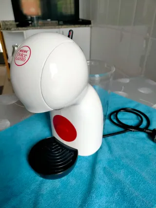 Cafetera Dolce Gusto Blanca Krups