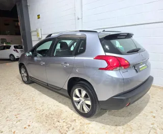 Peugeot 2008 vti