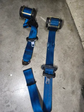 Cinturón seguridad azul 106 Rallye 2