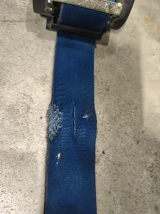 Cinturón seguridad azul 106 Rallye 2