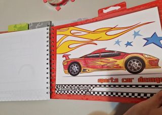 Blocco disegni auto sportive con stencils e sticke