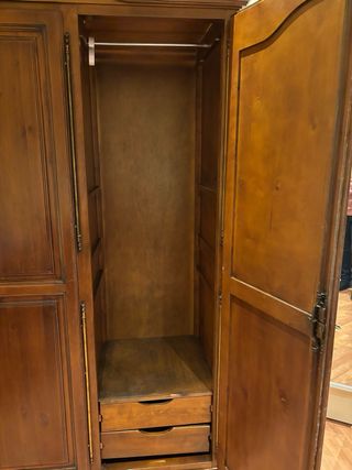 Armario estilo  provenzal de madera