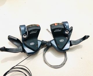 Pulsadores Shimano LX M570