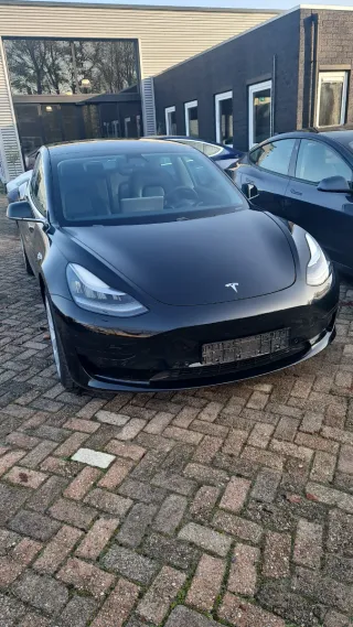 Tesla Model 3 2019