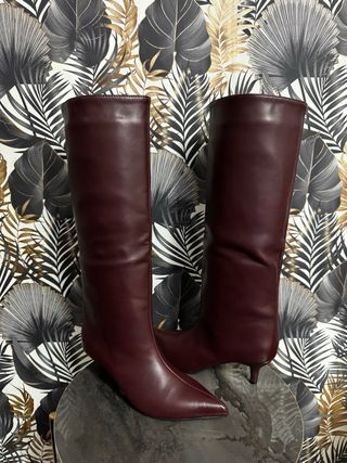 Stivali alti bordeaux