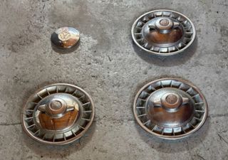 Tapacubos Fiat 1100 1200 spyder Original