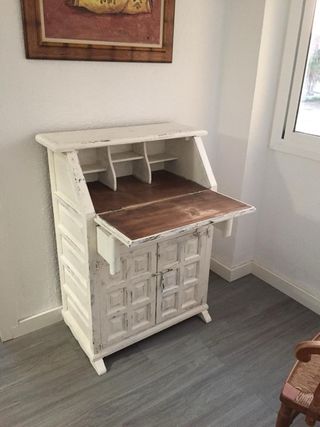 Bureau Castellano Blanco Madera