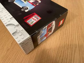 LEGO Icons 40681 Retro Food Truck