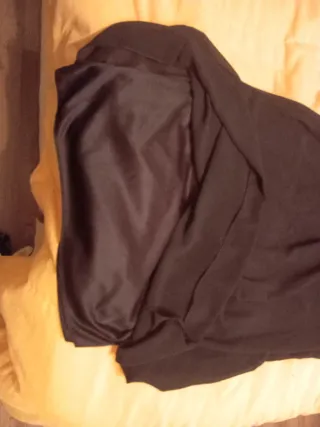 Vestido largo negro con cinturón