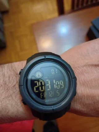 RELOJ BORDE NORTE INSPIRADO EN GARMIN WR5ATM NUEVO