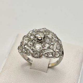 Anillo de oro 18kt con diamantes