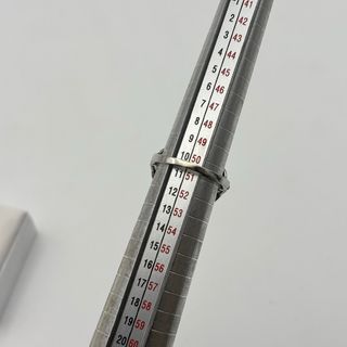 Anillo de oro 18kt con diamantes